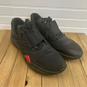 Jordan Relentless Men’s AJ7990-301 Olive Canvas Size 10.5